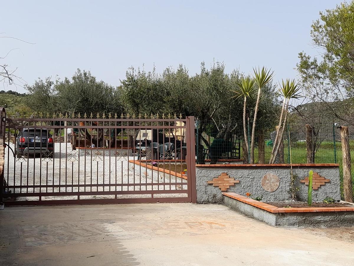 Parco Esmeralda - Family Residence E Breakfast Marina di Camerota Exterior photo